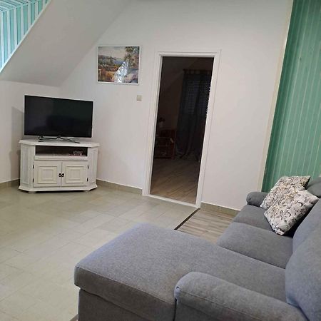 Apartment Balatonbereny 4 Luaran gambar