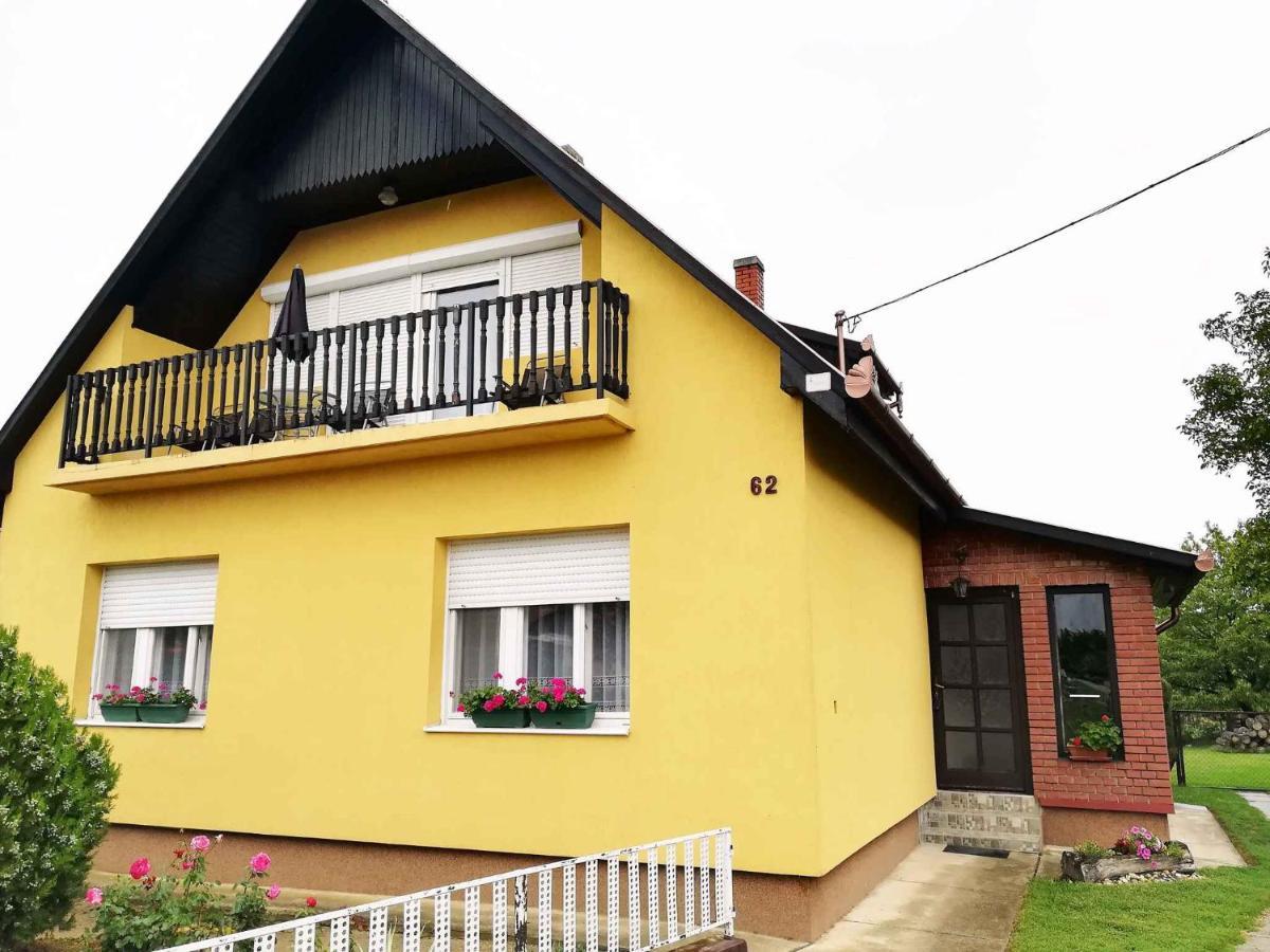Apartment Balatonbereny 4 Luaran gambar