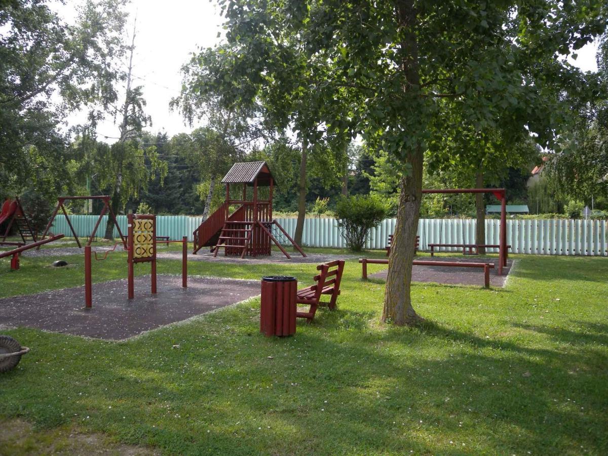 Apartment Balatonbereny 4 Luaran gambar