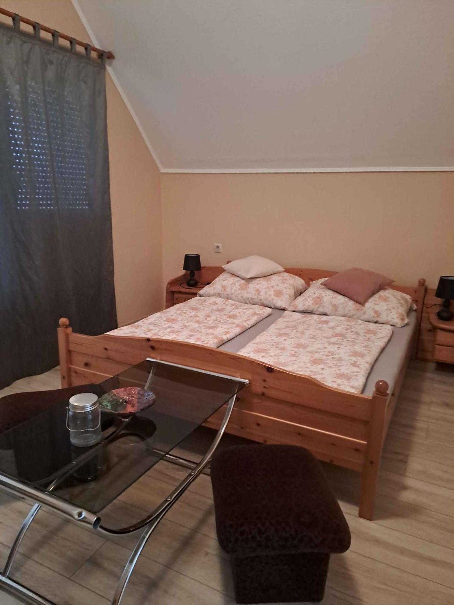 Apartment Balatonbereny 4 Luaran gambar
